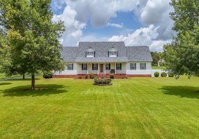 971 TWELVE OAKS DR, Adamsville, Tennessee 38310, 3 Bedrooms Bedrooms, 7 Rooms Rooms,3 BathroomsBathrooms,Residential,For Sale,TWELVE OAKS,10200401
