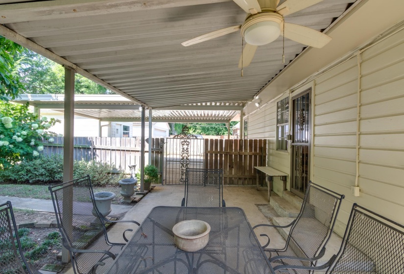 3749 SHIRLWOOD AVE, Memphis, Tennessee 38122, 3 Bedrooms Bedrooms, 6 Rooms Rooms,2 BathroomsBathrooms,Residential,For Sale,SHIRLWOOD,10200588