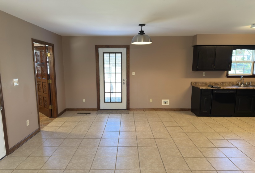 30 GATLIN RD, Grand Junction, Tennessee 38039, 3 Bedrooms Bedrooms, 8 Rooms Rooms,2 BathroomsBathrooms,Residential,For Sale,GATLIN,10201163