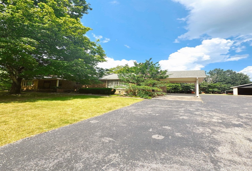 View of front of house featuring a front lawn