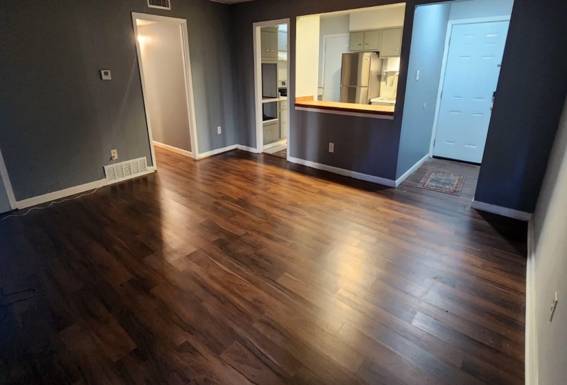 53 BELVEDERE BLVD, Memphis, Tennessee 38104, 2 Bedroom Bedrooms, 4 Room Rooms,1 BathroomBathrooms,Residential,For Sale,BELVEDERE,0,10201463
