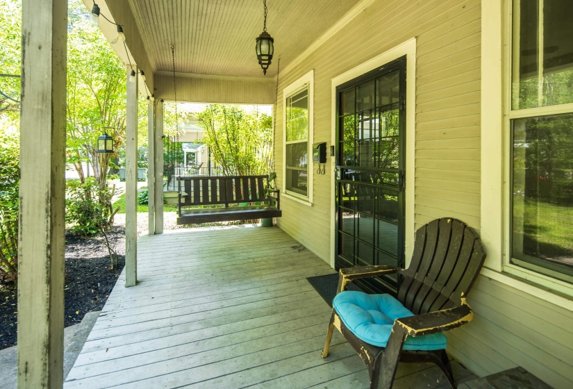 3687 CARNES AVE, Memphis, Tennessee 38111, 2 Bedrooms Bedrooms, 5 Rooms Rooms,1 BathroomBathrooms,Residential,For Sale,CARNES,10195447