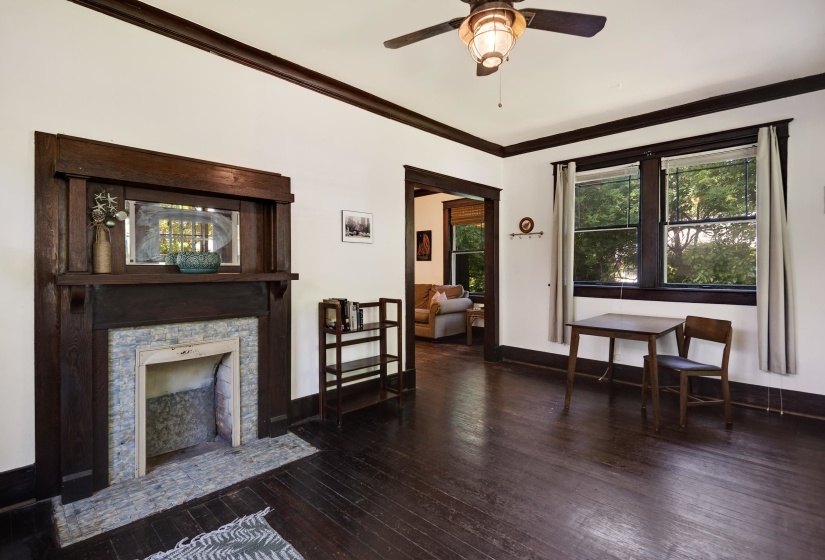 3687 CARNES AVE, Memphis, Tennessee 38111, 2 Bedrooms Bedrooms, 5 Rooms Rooms,1 BathroomBathrooms,Residential,For Sale,CARNES,10195447