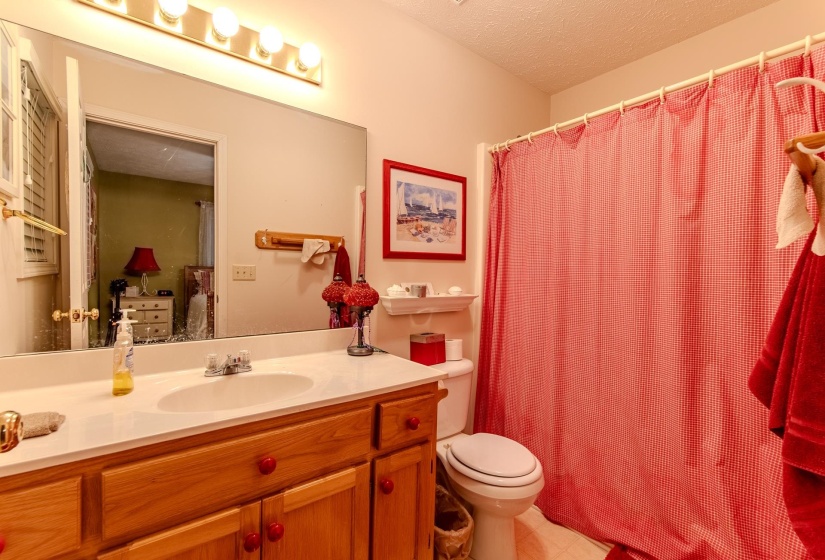59 LILES LN, Counce, Tennessee 38326, 3 Bedrooms Bedrooms, 7 Rooms Rooms,2 BathroomsBathrooms,Residential,For Sale,LILES,10202028