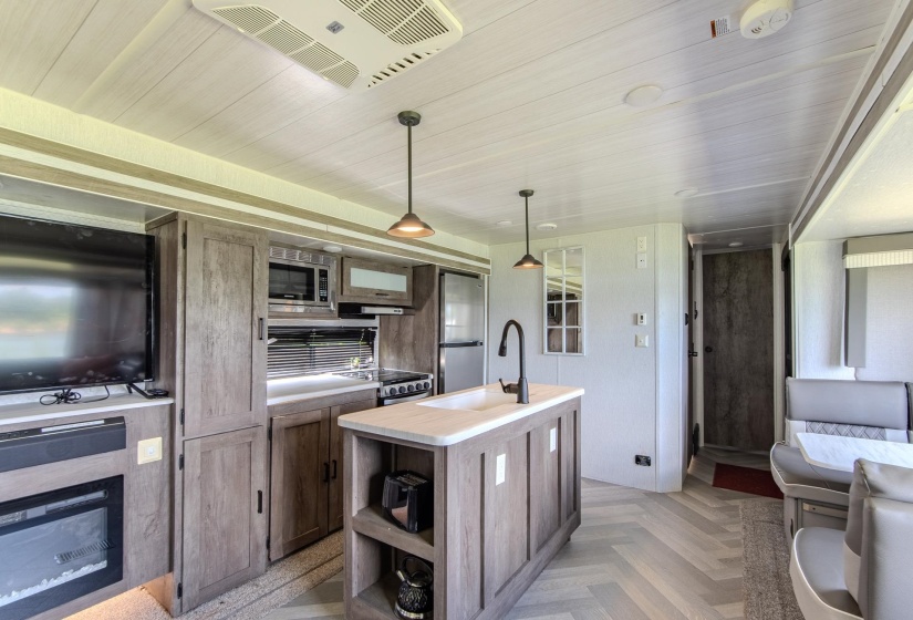 3360 COFFEE LANDING RD, Adamsville, Tennessee 38310, ,Land,For Sale,COFFEE LANDING,10202056