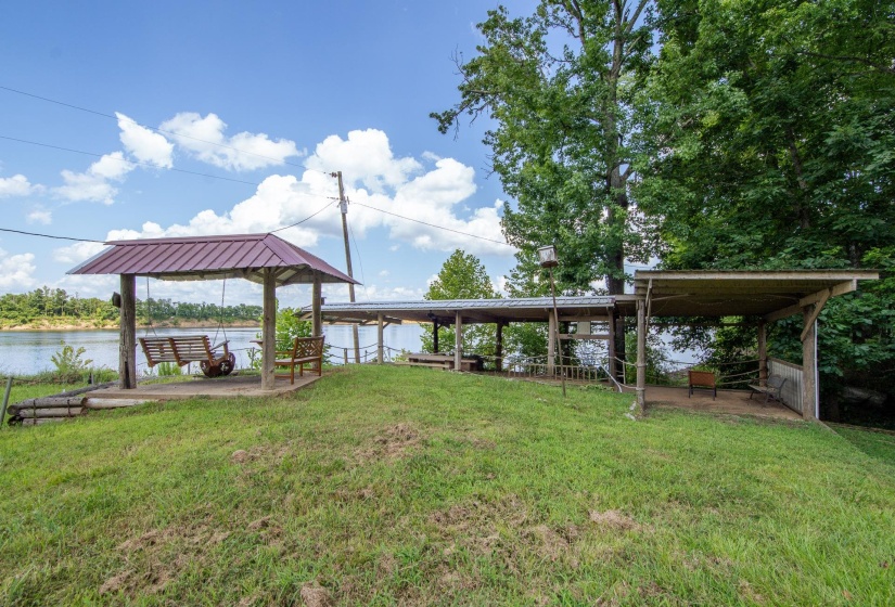 3360 COFFEE LANDING RD, Adamsville, Tennessee 38310, ,Land,For Sale,COFFEE LANDING,10202056