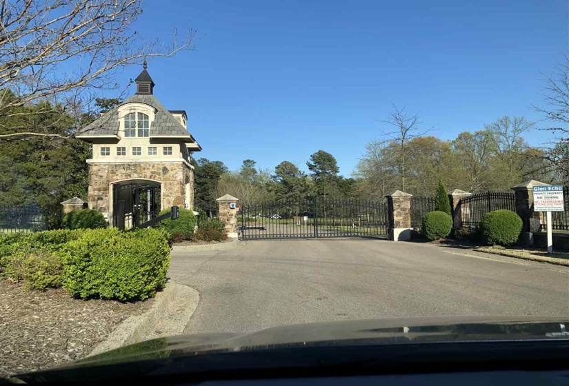 LOT 4 ECHO LAKE LN, Germantown, Tennessee 38139, ,Land,For Sale,ECHO LAKE,10145569