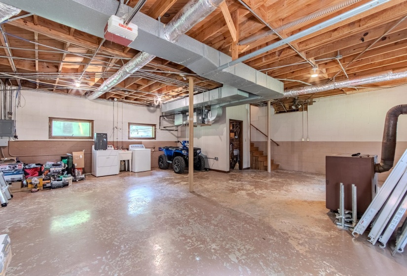 1910 HAMBURG LOOP, Savannah, Tennessee 38372, 3 Bedrooms Bedrooms, 7 Rooms Rooms,2 BathroomsBathrooms,Residential,For Sale,HAMBURG,10202241