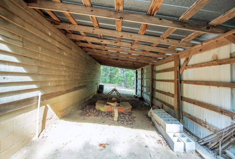 1910 HAMBURG LOOP, Savannah, Tennessee 38372, 3 Bedrooms Bedrooms, 7 Rooms Rooms,2 BathroomsBathrooms,Residential,For Sale,HAMBURG,10202241