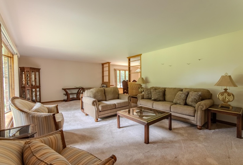 1910 HAMBURG LOOP, Savannah, Tennessee 38372, 3 Bedrooms Bedrooms, 7 Rooms Rooms,2 BathroomsBathrooms,Residential,For Sale,HAMBURG,10202241
