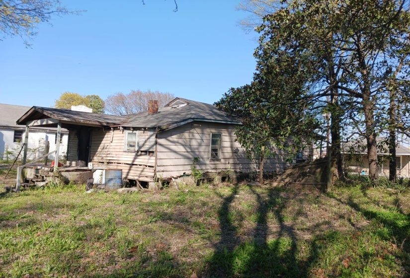 View of property exterior