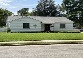 3915 BAYLISS AVE, Memphis, Tennessee 38122, 2 Bedrooms Bedrooms, 5 Rooms Rooms,1 BathroomBathrooms,Residential,For Sale,BAYLISS,10202600