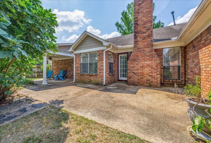 6640 LAUREL VALLEY DR, Bartlett, Tennessee 38135, 3 Bedrooms Bedrooms, 8 Rooms Rooms,2 BathroomsBathrooms,Residential,For Sale,LAUREL VALLEY,10202601