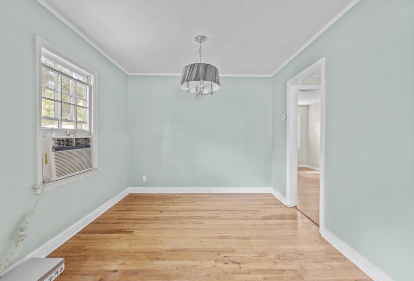View of the dining room vacant.