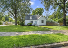 741 FREEMAN ST, Memphis, Tennessee 38122, 2 Bedrooms Bedrooms, 7 Rooms Rooms,1 BathroomBathrooms,Residential,For Sale,FREEMAN,10202611