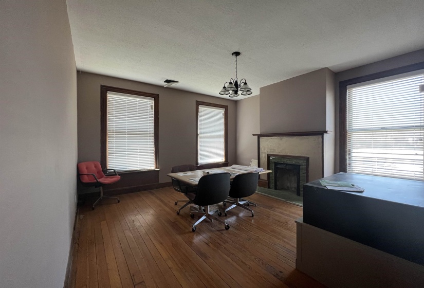 320 EAST ST, Memphis, Tennessee 38126, ,Commercial/industrial,For Sale,EAST,10135390
