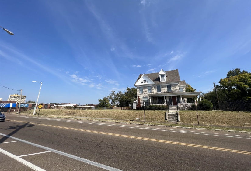 320 EAST ST, Memphis, Tennessee 38126, ,Commercial/industrial,For Sale,EAST,10135390