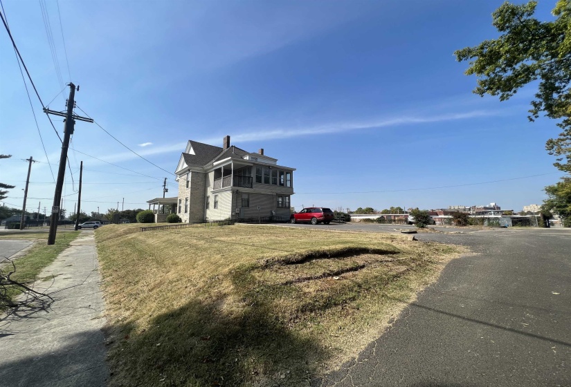 320 EAST ST, Memphis, Tennessee 38126, ,Commercial/industrial,For Sale,EAST,10135390