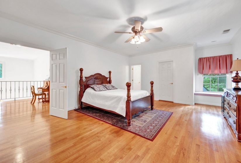371 CHERRY CIR, Memphis, Tennessee 38117, 4 Bedroom Bedrooms, 11 Room Rooms,3.2 BathroomBathrooms,Residential,For Sale,CHERRY,0,10203134