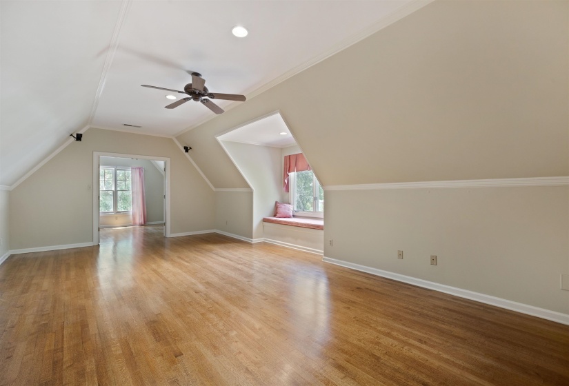 371 CHERRY CIR, Memphis, Tennessee 38117, 4 Bedroom Bedrooms, 11 Room Rooms,3.2 BathroomBathrooms,Residential,For Sale,CHERRY,0,10203134