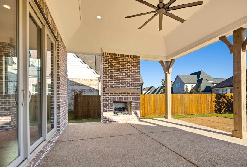 292 BECKHAM DR, Collierville, Tennessee 38017, 5 Bedroom Bedrooms, 19 Room Rooms,5.1 BathroomBathrooms,Residential,For Sale,BECKHAM,0,10203516