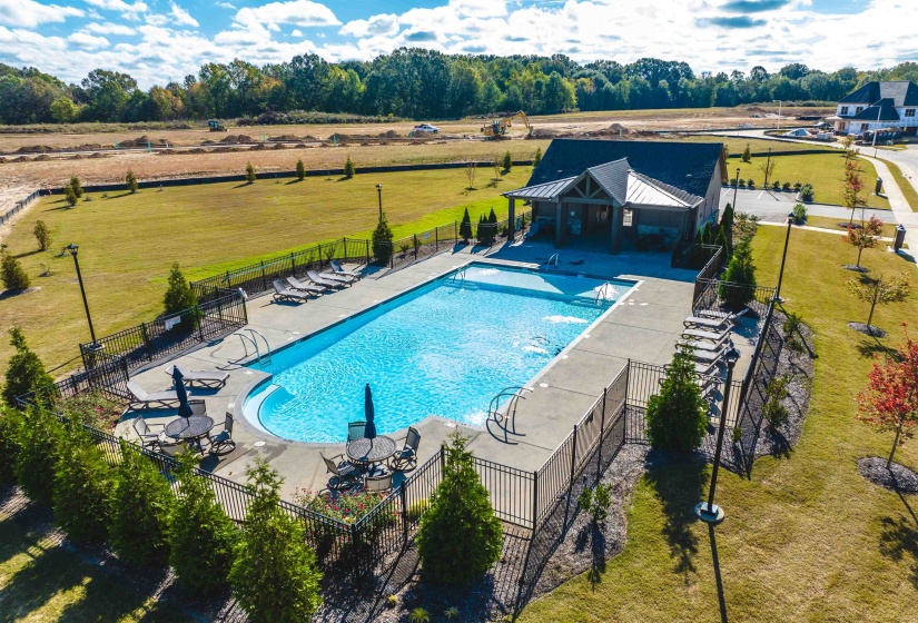 292 BECKHAM DR, Collierville, Tennessee 38017, 5 Bedroom Bedrooms, 19 Room Rooms,5.1 BathroomBathrooms,Residential,For Sale,BECKHAM,0,10203516