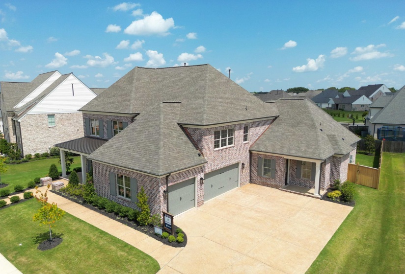 292 BECKHAM DR, Collierville, Tennessee 38017, 5 Bedroom Bedrooms, 19 Room Rooms,5.1 BathroomBathrooms,Residential,For Sale,BECKHAM,0,10203516