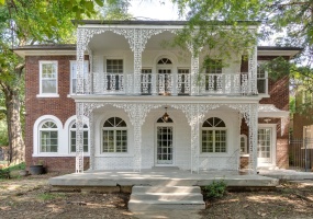 1464 PEABODY AVE, Memphis, Tennessee 38104, 3 Bedrooms Bedrooms, ,2 BathroomsBathrooms,Duplexes,For Sale,PEABODY,10203609