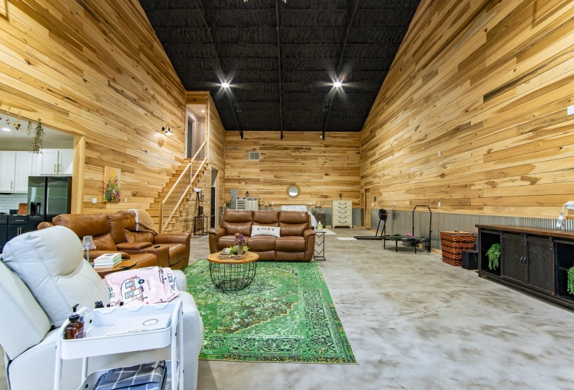 330 PEAR BLOSSOM LN, Adamsville, Tennessee 38310, 3 Bedrooms Bedrooms, 7 Rooms Rooms,2 BathroomsBathrooms,Residential,For Sale,PEAR BLOSSOM,10194798