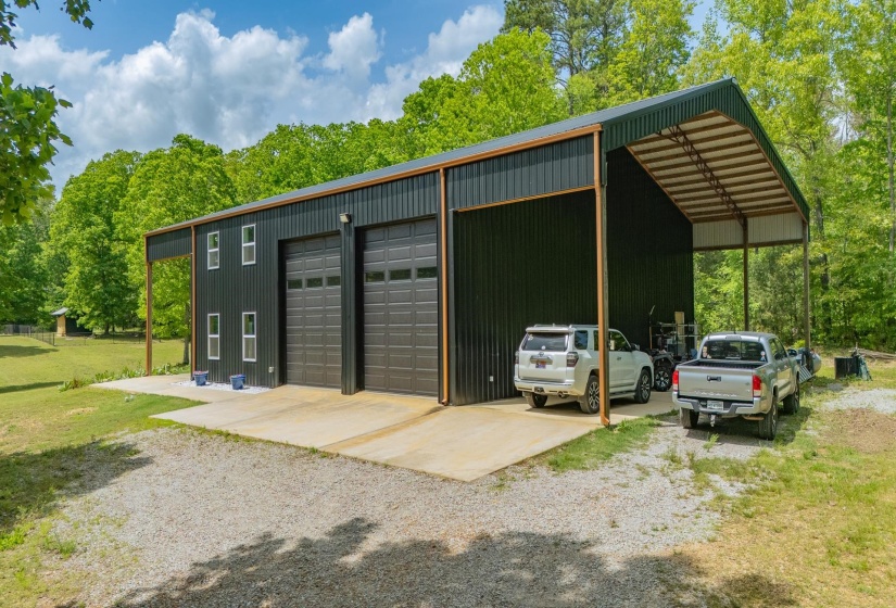 330 PEAR BLOSSOM LN, Adamsville, Tennessee 38310, 3 Bedrooms Bedrooms, 7 Rooms Rooms,2 BathroomsBathrooms,Residential,For Sale,PEAR BLOSSOM,10194798