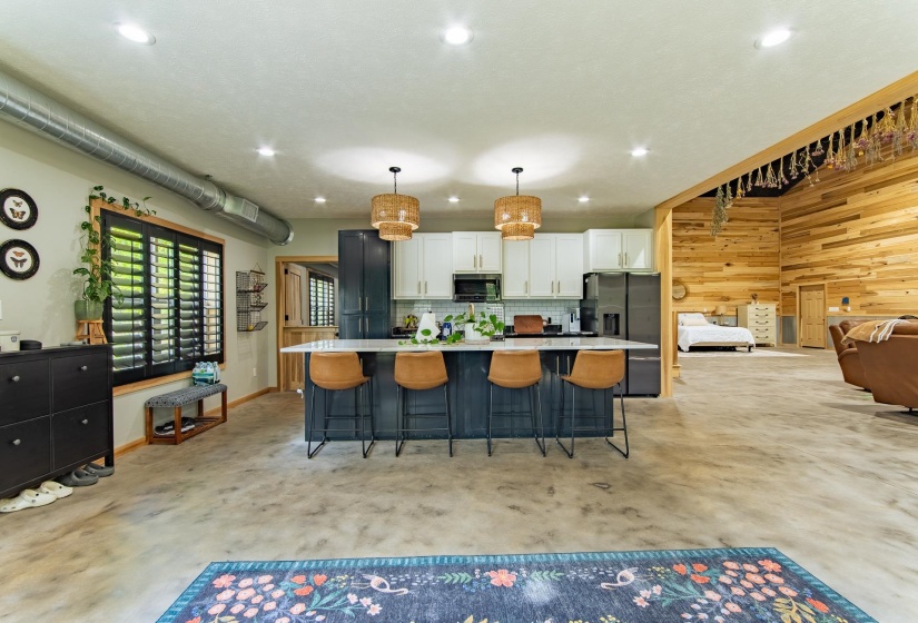 330 PEAR BLOSSOM LN, Adamsville, Tennessee 38310, 3 Bedrooms Bedrooms, 7 Rooms Rooms,2 BathroomsBathrooms,Residential,For Sale,PEAR BLOSSOM,10194798