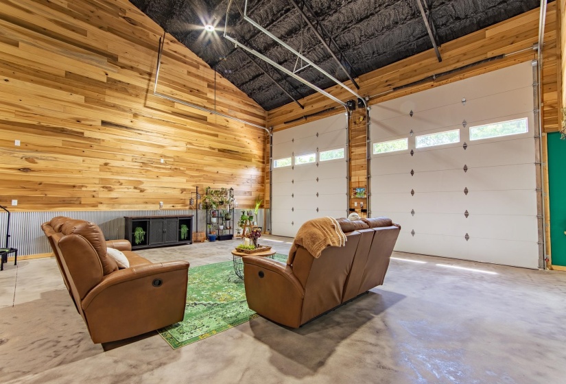 330 PEAR BLOSSOM LN, Adamsville, Tennessee 38310, 3 Bedrooms Bedrooms, 7 Rooms Rooms,2 BathroomsBathrooms,Residential,For Sale,PEAR BLOSSOM,10194798