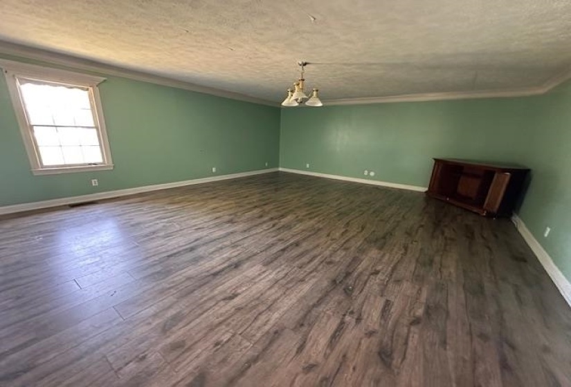 70 RIVERSIDE DR, Savannah, Tennessee 38372, 2 Bedroom Bedrooms, 10 Room Rooms,2 BathroomBathrooms,Residential,For Sale,RIVERSIDE,0,10203894