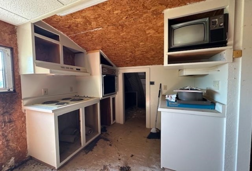 70 RIVERSIDE DR, Savannah, Tennessee 38372, 2 Bedroom Bedrooms, 10 Room Rooms,2 BathroomBathrooms,Residential,For Sale,RIVERSIDE,0,10203894