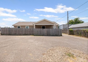 3461 HOLMAN PL, Memphis, Tennessee 38118, 4 Bedrooms Bedrooms, 8 Rooms Rooms,2 BathroomsBathrooms,Residential,For Sale,HOLMAN,10203969 3461 HOLMAN PL, Memphis, Tennessee 38118, 4 Bedrooms Bedrooms, 8 Rooms Rooms,2 BathroomsBathrooms,Residential,For Sale,HOLMAN,10203969