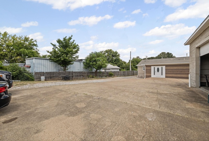 3461 HOLMAN PL, Memphis, Tennessee 38118, 4 Bedrooms Bedrooms, 8 Rooms Rooms,2 BathroomsBathrooms,Residential,For Sale,HOLMAN,10203969