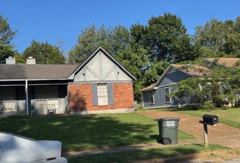 2205 OLDFIELD DR, Memphis, Tennessee 38134, 2 Bedrooms Bedrooms, 5 Rooms Rooms,2 BathroomsBathrooms,Residential,For Sale,OLDFIELD,10203990