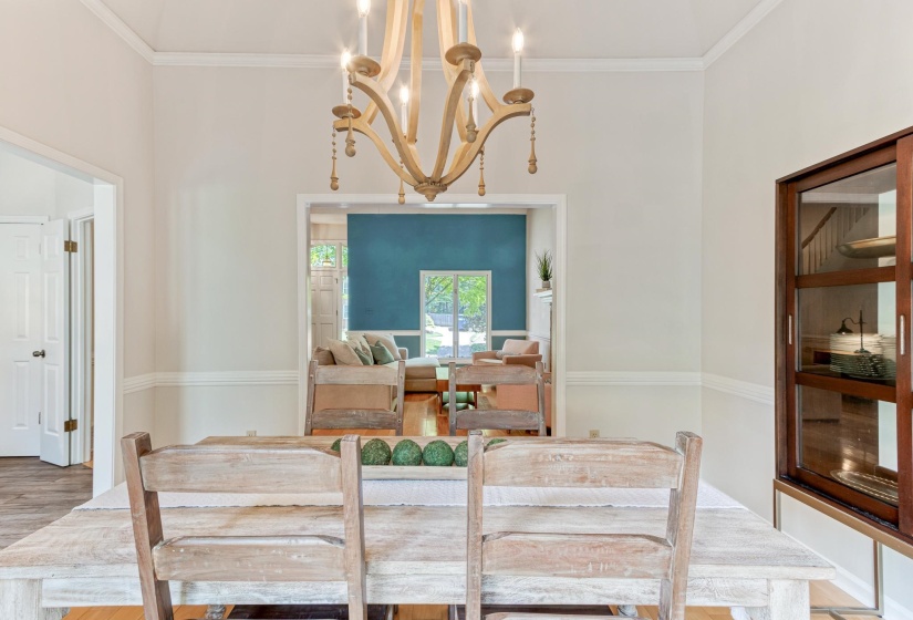8660 CEDAR TRAILS DR, Memphis, Tennessee 38016, 4 Bedrooms Bedrooms, 8 Rooms Rooms,2.1 BathroomsBathrooms,Residential,For Sale,CEDAR TRAILS,10204272