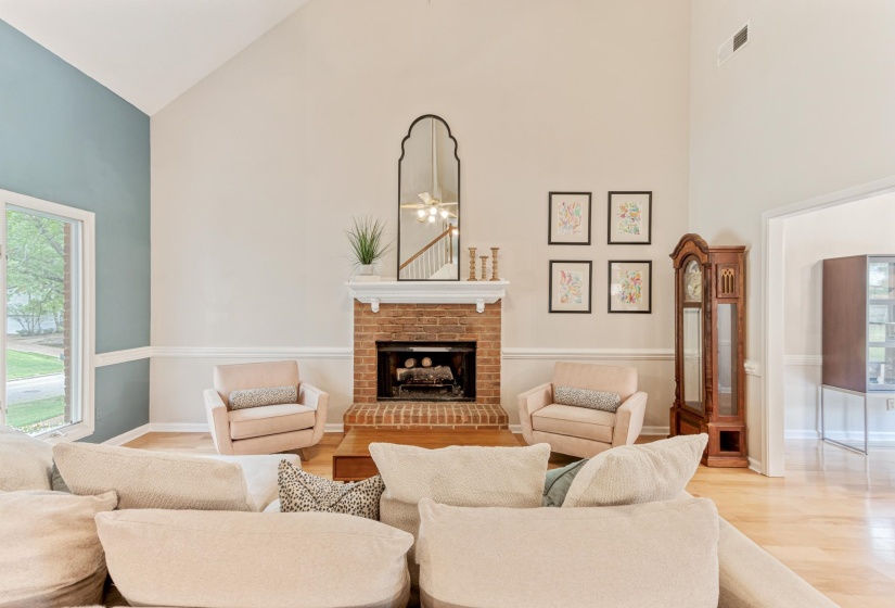 8660 CEDAR TRAILS DR, Memphis, Tennessee 38016, 4 Bedrooms Bedrooms, 8 Rooms Rooms,2.1 BathroomsBathrooms,Residential,For Sale,CEDAR TRAILS,10204272