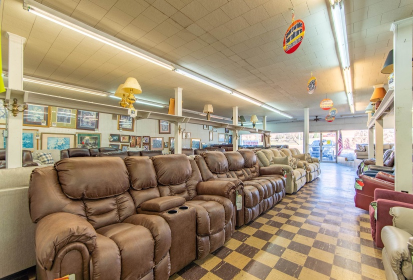 365 WATER ST, Savannah, Tennessee 38372, 0 , 0 ,0,Commercial/industrial,For Sale,WATER,0,10204298