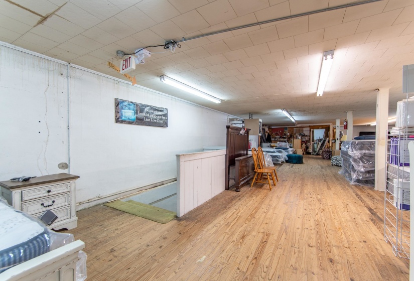 365 WATER ST, Savannah, Tennessee 38372, 0 , 0 ,0,Commercial/industrial,For Sale,WATER,0,10204298