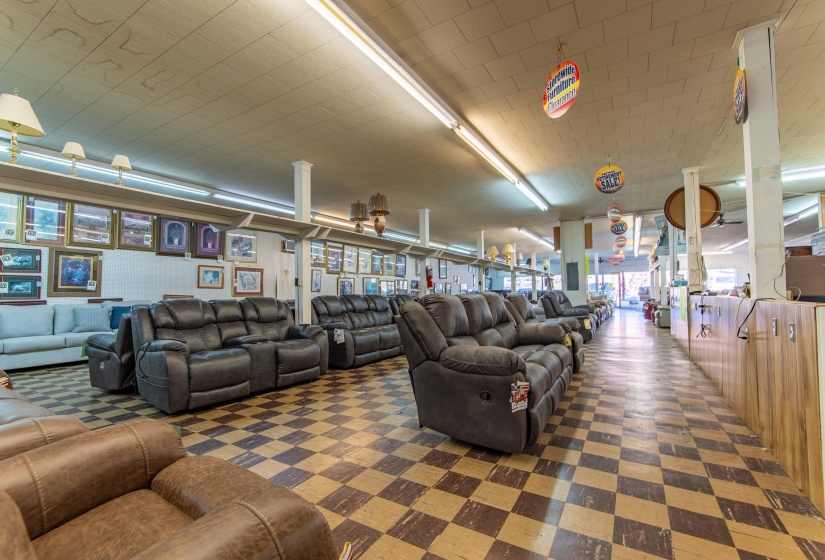365 WATER ST, Savannah, Tennessee 38372, 0 , 0 ,0,Commercial/industrial,For Sale,WATER,0,10204298