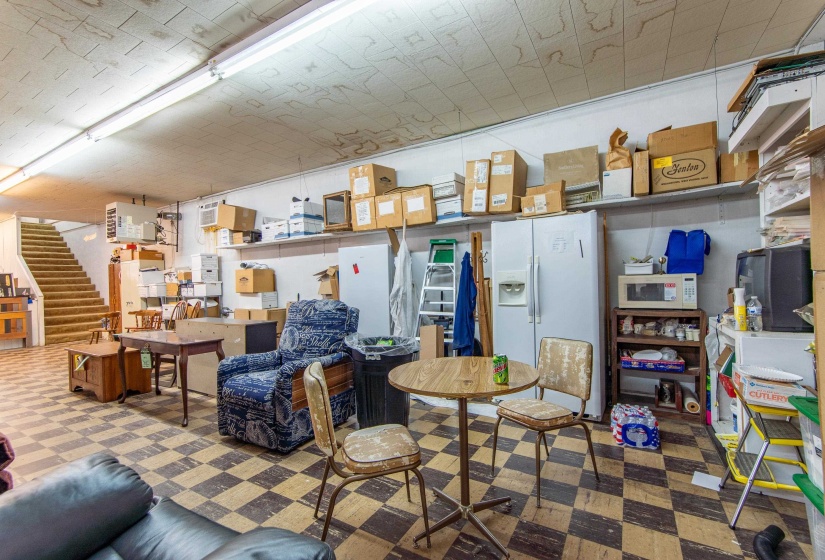 365 WATER ST, Savannah, Tennessee 38372, 0 , 0 ,0,Commercial/industrial,For Sale,WATER,0,10204298