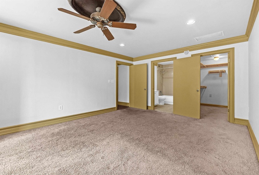 655 RIVERSIDE DR, Memphis, Tennessee 38103, 2 Bedroom Bedrooms, 5 Room Rooms,2 BathroomBathrooms,Residential,For Sale,RIVERSIDE,0,10204355