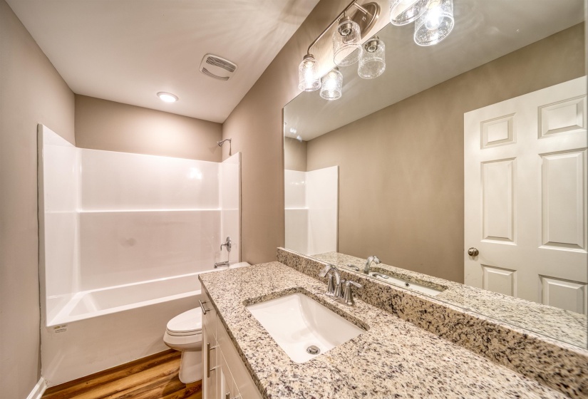 109 WALNUT RIDGE RD, Ripley, Tennessee 38063, 3 Bedroom Bedrooms, 6 Room Rooms,2 BathroomBathrooms,Residential,For Sale,WALNUT RIDGE,0,10204418