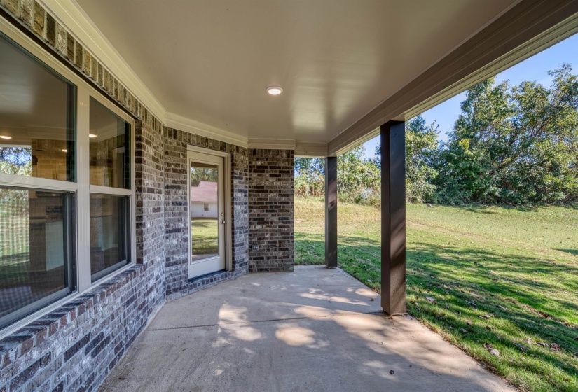 109 WALNUT RIDGE RD, Ripley, Tennessee 38063, 3 Bedroom Bedrooms, 6 Room Rooms,2 BathroomBathrooms,Residential,For Sale,WALNUT RIDGE,0,10204418