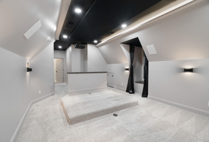 707 JUSTANA DR, Unincorporated, Tennessee 38017, 5 Bedrooms Bedrooms, 9 Rooms Rooms,3 BathroomsBathrooms,Residential,For Sale,JUSTANA,10204752