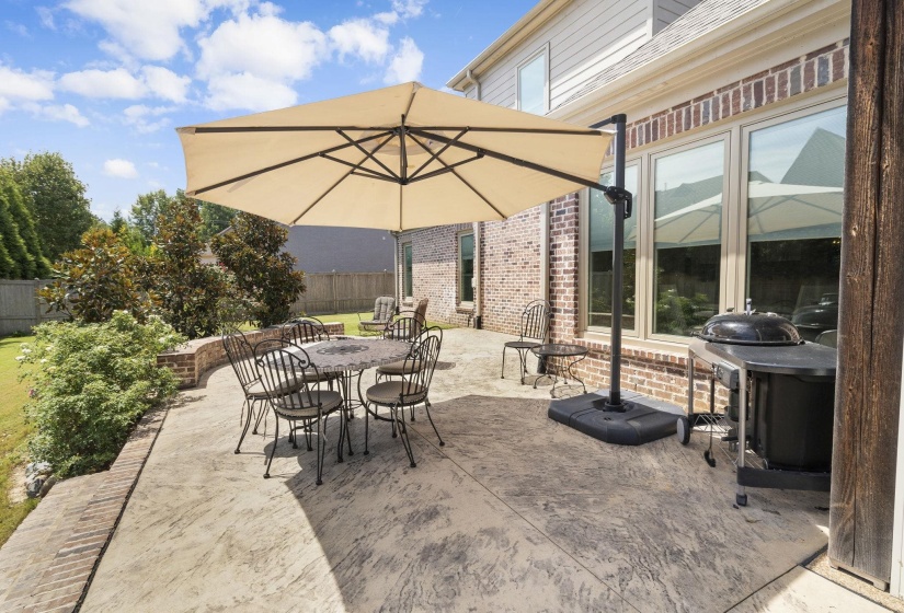 707 JUSTANA DR, Unincorporated, Tennessee 38017, 5 Bedrooms Bedrooms, 9 Rooms Rooms,3 BathroomsBathrooms,Residential,For Sale,JUSTANA,10204752