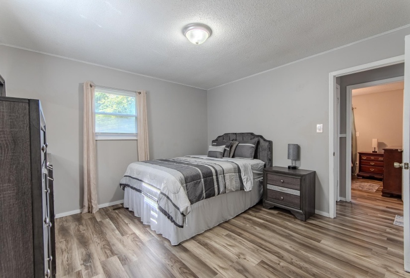 10 HARDY RD, Adamsville, Tennessee 38310-9999, 3 Bedrooms Bedrooms, 8 Rooms Rooms,2 BathroomsBathrooms,Residential,For Sale,HARDY,10204771