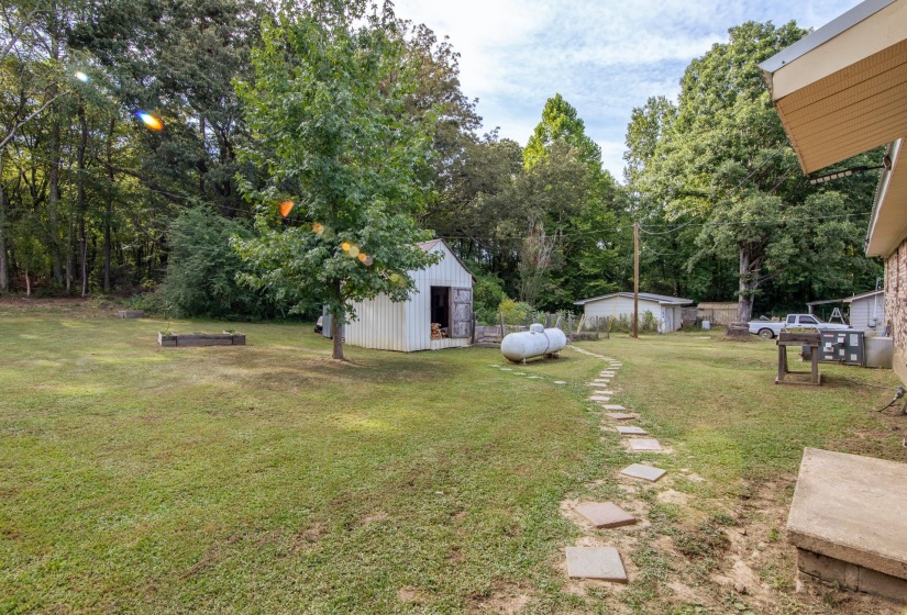 10 HARDY RD, Adamsville, Tennessee 38310-9999, 3 Bedrooms Bedrooms, 8 Rooms Rooms,2 BathroomsBathrooms,Residential,For Sale,HARDY,10204771